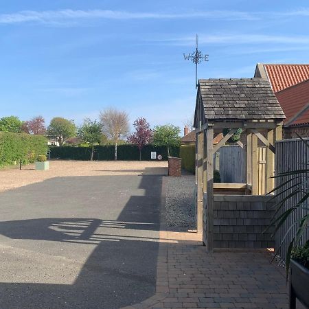Meals Farm Holiday Cottages - The Stables North Somercotes 외부 사진