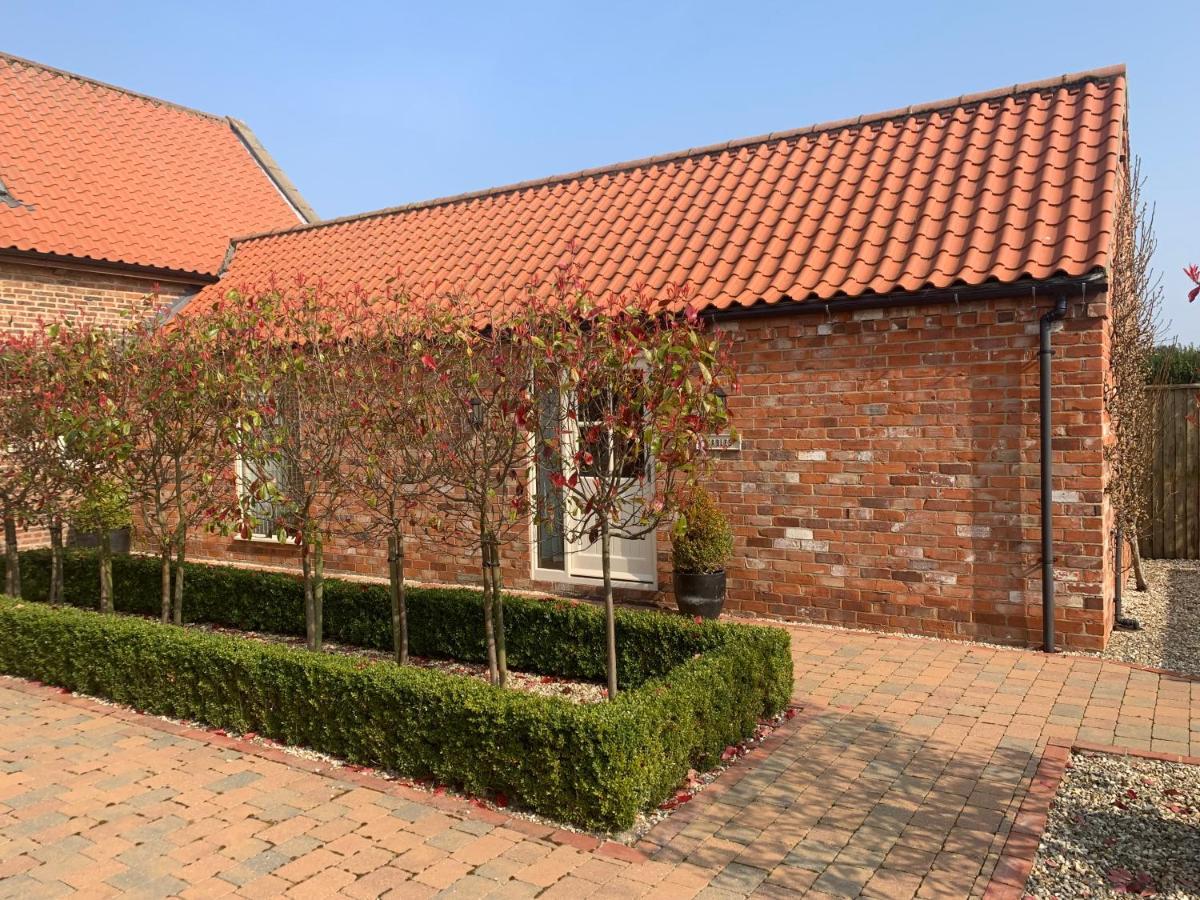 Meals Farm Holiday Cottages - The Stables North Somercotes 외부 사진